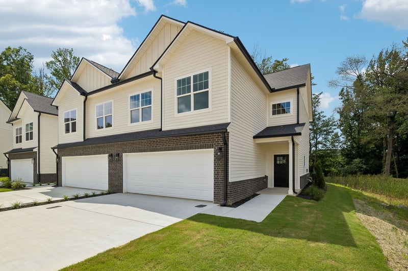 1052 Stagecoach Dr, White House, TN 37188