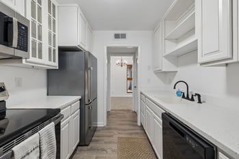 2116 Hobbs Rd #N-11, Nashville, TN 37215