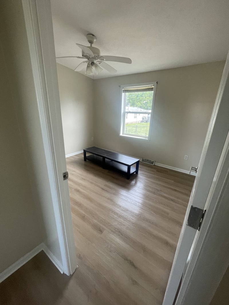 105 Southpark Cir, Gallatin, TN 37066