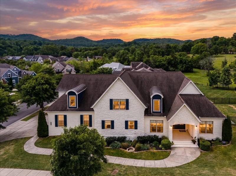 5109 Falling Water Rd, Nolensville, TN 37135