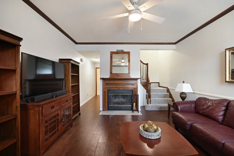 306 Hickory Pl, Nashville, TN 37214