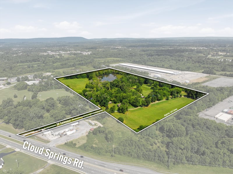 123S Shadow Ln, Ringgold, GA 30736