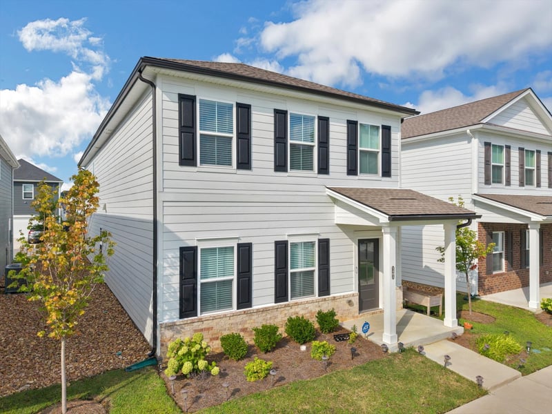 1405 Japonica Aly, Hermitage, TN 37076