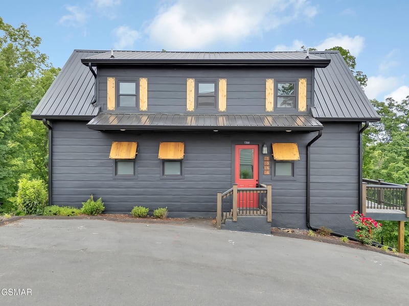 1366 Lake Haven Way N, Sevierville, TN 37876