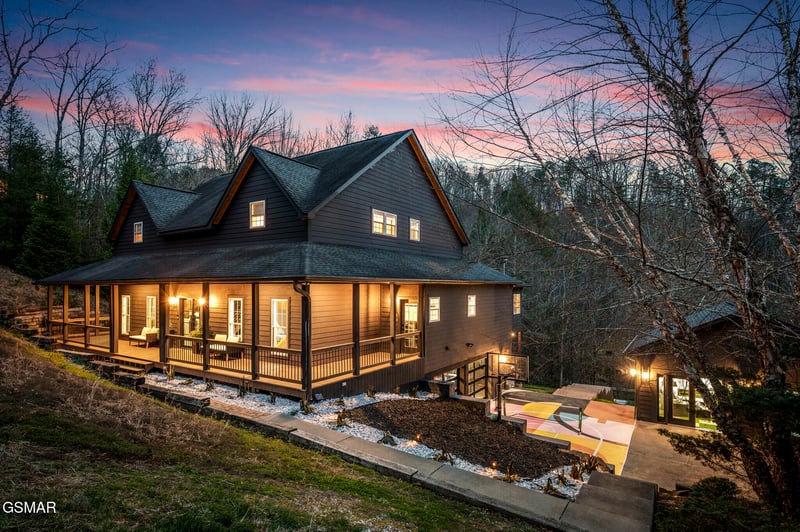 2210 Woodcock Trl, Sevierville, TN 37876