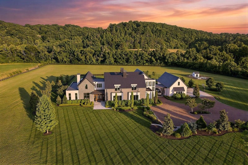 5747 Garrison Rd, Franklin, TN 37064