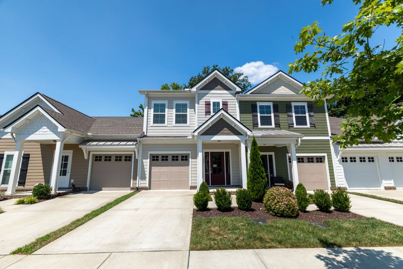 1007 Sweetleaf Dr, Franklin, TN 37064