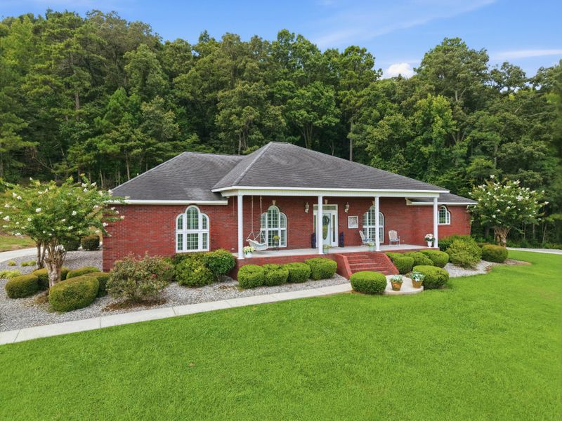 452 Sharp Ford Rd, Somerville, AL 35670