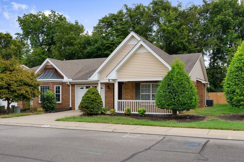 404 Forest Glen Cir, Murfreesboro, TN 37128