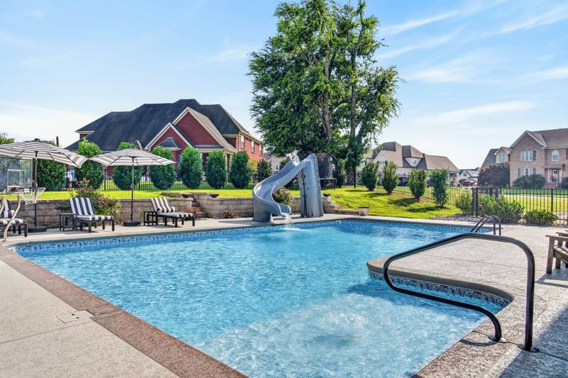 305 Fannis Cir, Gallatin, TN 37066