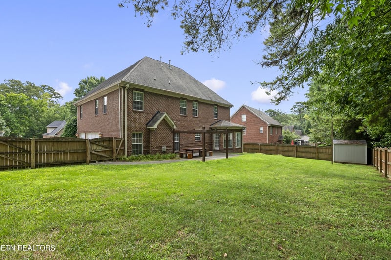 1019 Andover View Ln, Knoxville, TN 37922