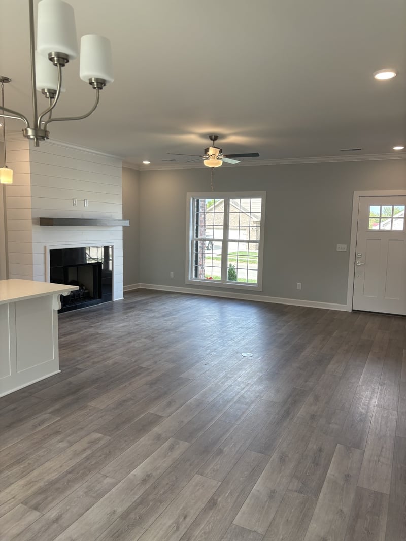 499 Dottie Dr, Gallatin, TN 37066