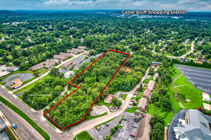 1155 Copperwood Ln, Knoxville, TN 37923