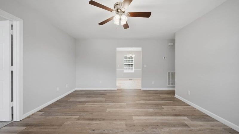 205 Pinewood Dr, Rock Spring, GA 30739