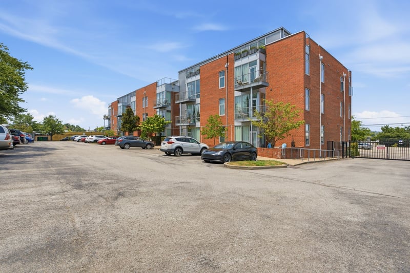 926 Woodland St #109, Nashville, TN 37206