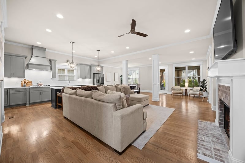 1708 Sorrell Park Dr, Spring Hill, TN 37174