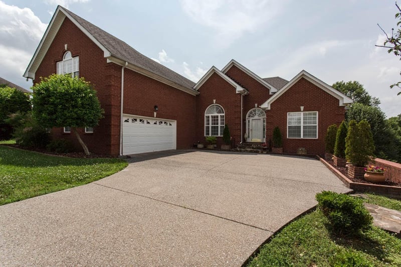 5516 Brookshire Dr, Nashville, TN 37211