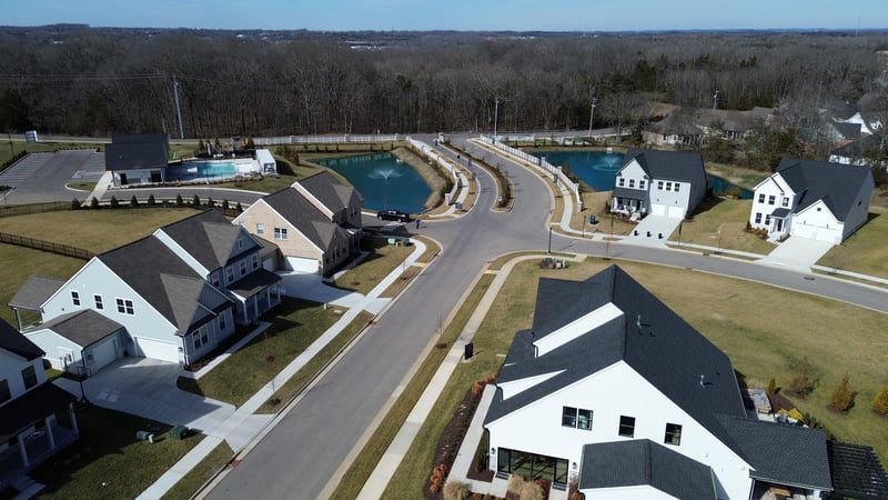 401 Tomlinson Pointe Dr, Mount Juliet, TN 37122