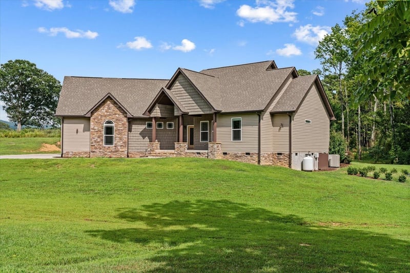 88 Mcbryer Rd, Chatsworth, GA 30705