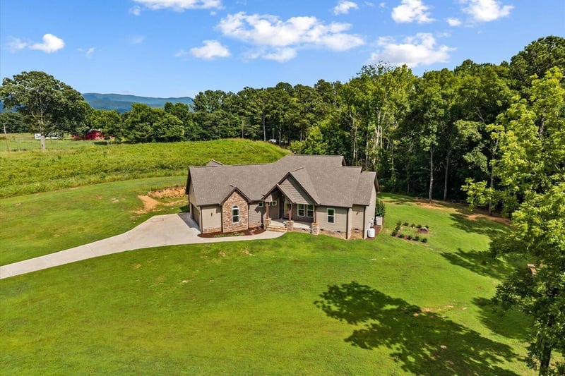 88 Mcbryer Rd, Chatsworth, GA 30705