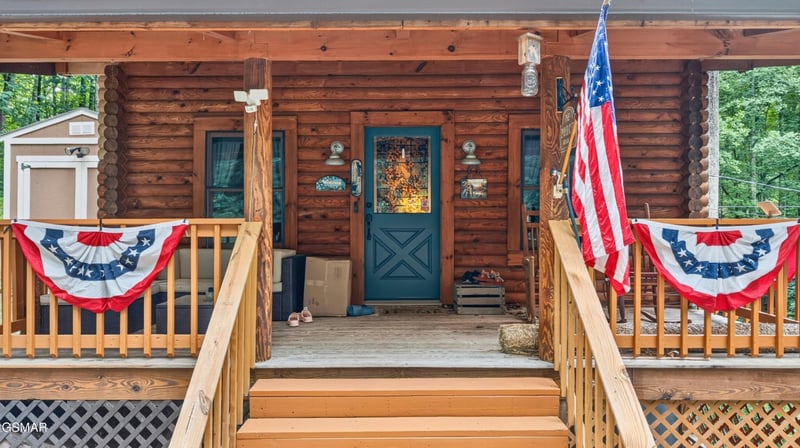 2104 Reid Ln, Sevierville, TN 37876