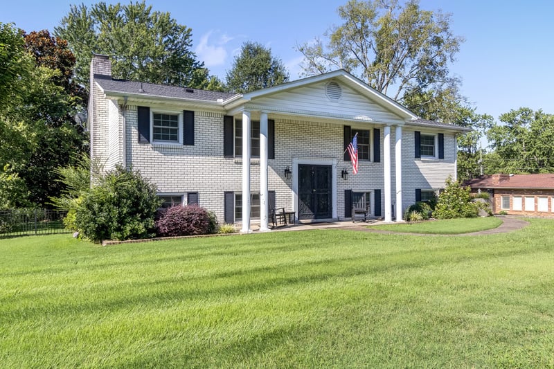 206 Ridgecrest Dr, Murfreesboro, TN 37130