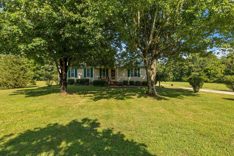 4628 Dugger Rd, Culleoka, TN 38451