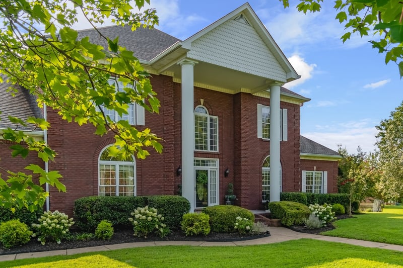 327 N Central Ave, Watertown, TN 37184