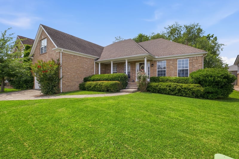 1457 Bridgecross Pkwy, Hermitage, TN 37076