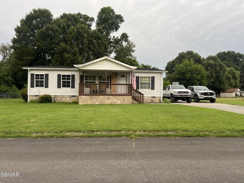 3128 Clover Cir, Sevierville, TN 37876