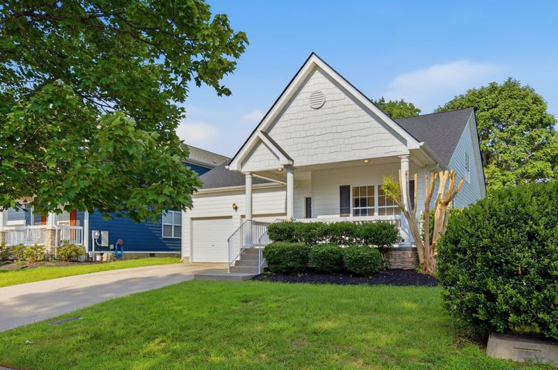 1026 Dunrobin Dr, Franklin, TN 37067