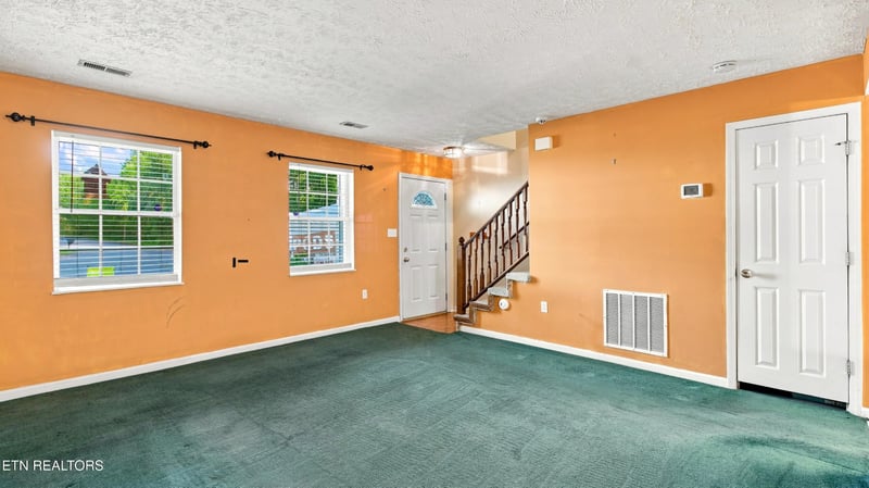 1601 Romulus Ln, Knoxville, TN 37931