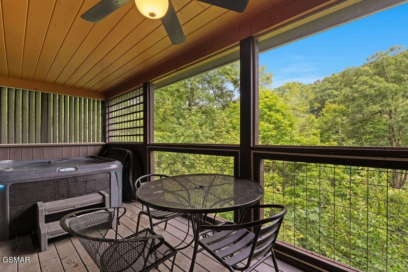 1114 Junaluska Way, Sevierville, TN 37876