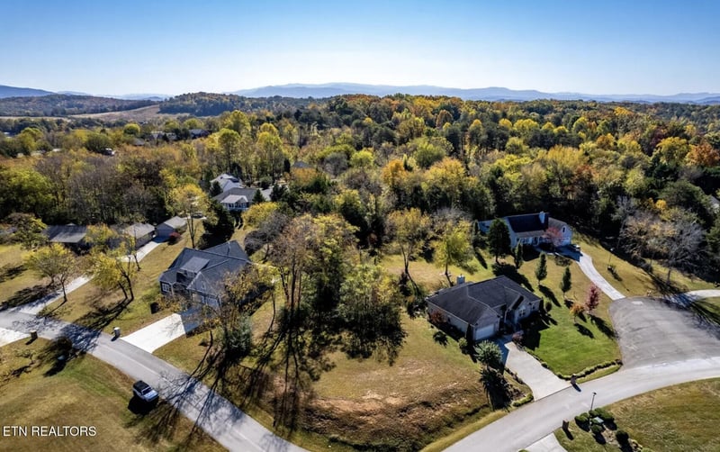 1820 Crazyhorse Dr Lot 172, Maryville, TN 37801
