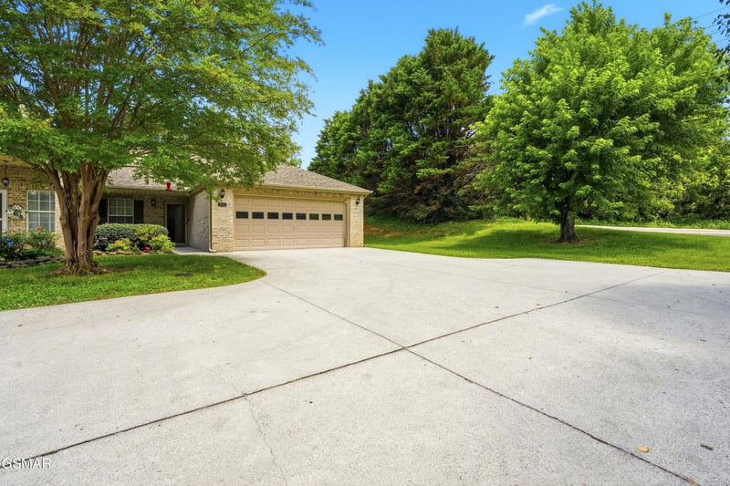 10703 Admiral Bend Way, Knoxville, TN 37934