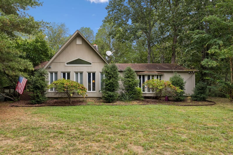 250 Kirby Hill Rd, Ashland City, TN 37015