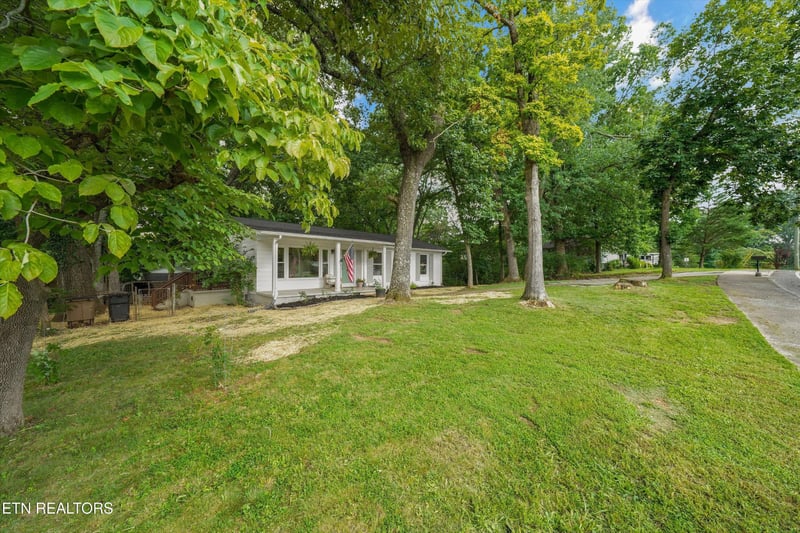 3604 Sisk Rd, Knoxville, TN 37921