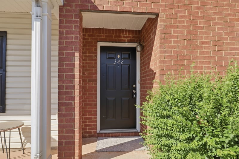 342 Arapaho Dr, Murfreesboro, TN 37128