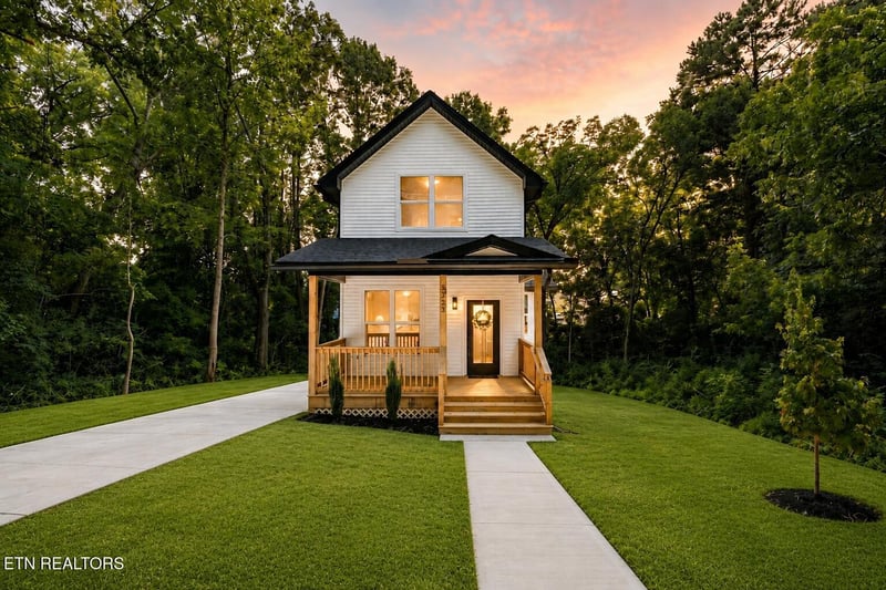 3323 Savoy St, Knoxville, TN 37921
