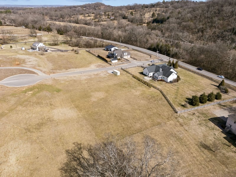 103 Heirloom Ln, Columbia, TN 38401