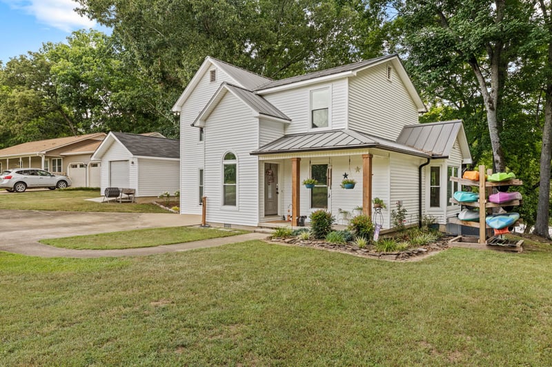 385 County Road 416, Killen, AL 35645