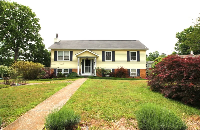 5801 Outer Dr, Knoxville, TN 37921