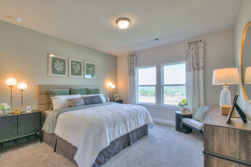 1784 Flora Grv, Hermitage, TN 37076