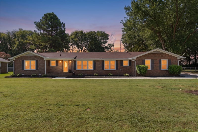 2353 Braxton Bragg Dr, Murfreesboro, TN 37129