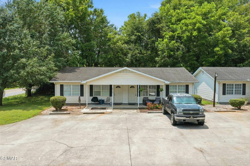 2312 Boyds Creek Hw, Sevierville, TN 37876
