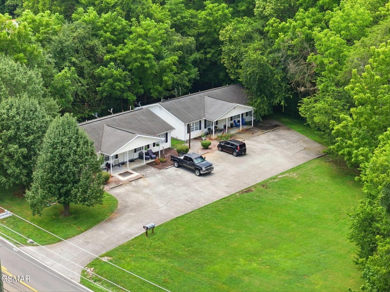 2312 Boyds Creek Hw, Sevierville, TN 37876