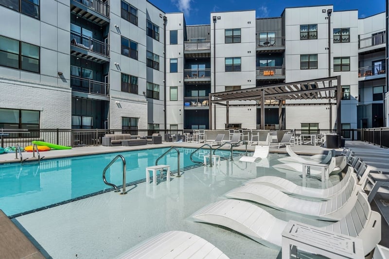 1677 54th Ave N #218, Nashville, TN 37209