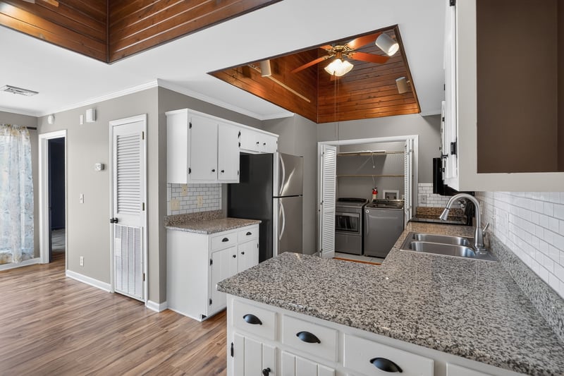 906 Old Fountain Pl, Hermitage, TN 37076