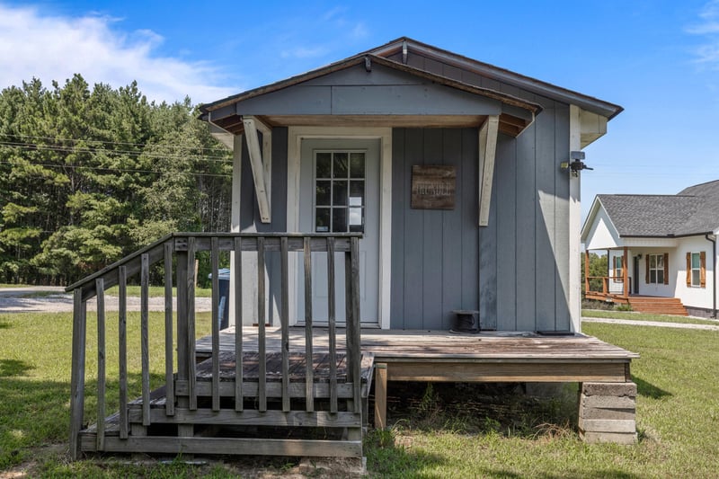 70 Cottage Ln, Chickamauga, GA 30707