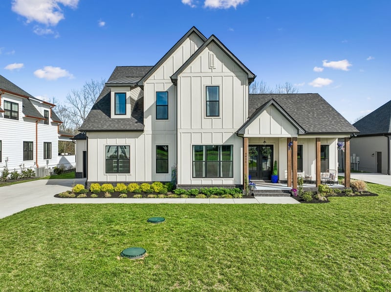 6825 Springwater St, Smyrna, TN 37167